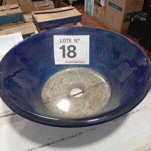 LOTE 018: VANITORIO DE VIDRIO TEMPLADO