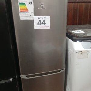 LOTE 044: REFRIGERADOR MADEMSA - GRIS